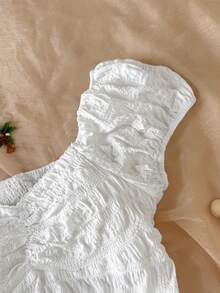 SHEIN Tween Girl's Solid White Textured Fabric Everyday Casual Semi-Sheer Sweetheart Neck Plain Ruched Bust Peplum Top Short Sleeve Blouse - White - View 5