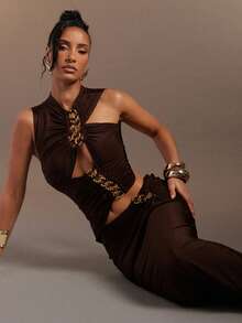 SHEIN Haute Women's Sexy Cut Out Gold Chain Detail Dark Brown Maxi Mermaid Hem Maxi Dress - Brown - View 2