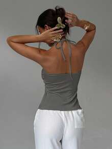 Aloruh 女士纯色露背吊带衫，露背设计，褶皱不对称下摆，时尚百搭。 - 灰色 - 查看 2