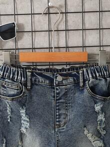 SHEIN Modische Slim Fit Jeans Shorts mit Destroyed-Effekt in hellblau für Tween Jungen, lässig und vielseitig für den Alltag - Dunkle Waschung - Übersicht 6