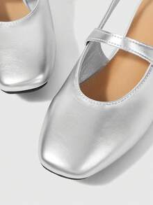 Sleekvia Women's Versatile Fashion Flat Shoes For Daily Wear Valentine's Day - Silver - View 10