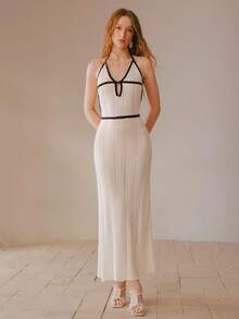 MOTF Đầm len dệt kim chấm bi, cổ yếm, không lưng, viền tương phản, buộc dây. - trắng - Xem 4