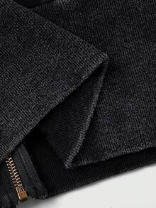 ROMWE Grunge Punk Áo sweatshirt nữ dáng ngắn ôm sát, in hình đầu lâu và dây leo đính đá kiểu punk cổ điển Y2K. - màu đen - Xem 11