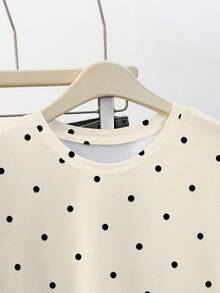 Resyla 甜美可爱的黑色杏色波点印花女式修身T恤，适合夏季穿着，时尚T恤，漂亮T恤，送给兄弟姐妹的礼物，送给姐妹的礼物，送给妈妈的礼物，母亲节礼物，休闲时尚上衣。 - 杏色 - 查看 5