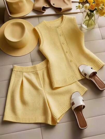 GlowEve Women's Retro Single-Breasted Round Neck Solid Color Knit Sweater Vest Cardigan, Versatile Matching Shorts, 2-Piece Casual Outfit