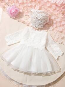 SHEIN 女婴洗礼服，圣诞蕾丝公主裙，配同款蕾丝帽，女婴摄影服装 - 白色 - 查看 3