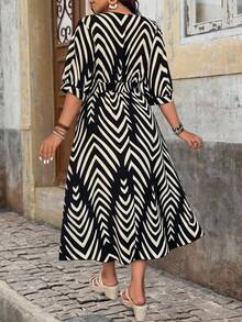 SHEIN Tall CURVE Elegant Floral Print Short Sleeve Dress, Summer - Multicolor - View 2