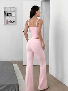 SHEIN EZwear 女士休闲通勤瑜伽运动蝴蝶印花修身露脐背心和喇叭裤套装 - 彩色 - 查看 2