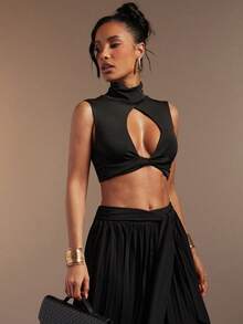 Hauture 女士性感休闲双层贴身镂空高领扭结露脐背心 - 黑色 - 查看 5