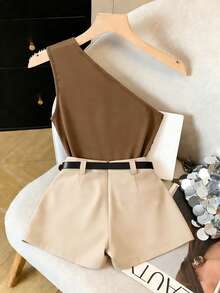 Franclia A Brown, One-Shoulder, Sleeveless, Fitted Vest Paired With Casual And Stylish Apricot-Colored Zip-Up Shorts. An Elegant Two-Piece Set Suitable For Everyday Wear, Commuting, Business Dates, And More. A Preppy Style, Perfect From Spring To Summer, Suitable For Valentine's Day, Carnivals, And Other Occasions. A Sophisticated And Casual Women's Outfit.Graduation Season Attire, Fashionable Casual Commuter Wear, Business Office Wear, Versatile And Stylish Everyday Casual Wear, Urban Teacher's Professional Attire - Brown - View 2