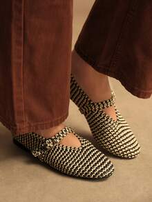 Rosivie Women's Casual Buckle Design Flat Loafers, Versatile For Daily Wear - Black and White - View 7