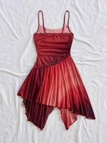 Soleia 女士渐变印花不对称下摆褶皱胸部吊带中长连衣裙，性感迷人，适合海滩、约会、度假、海滩假期、婚礼、邮轮等场合。 - 酒紅色 - 查看 2