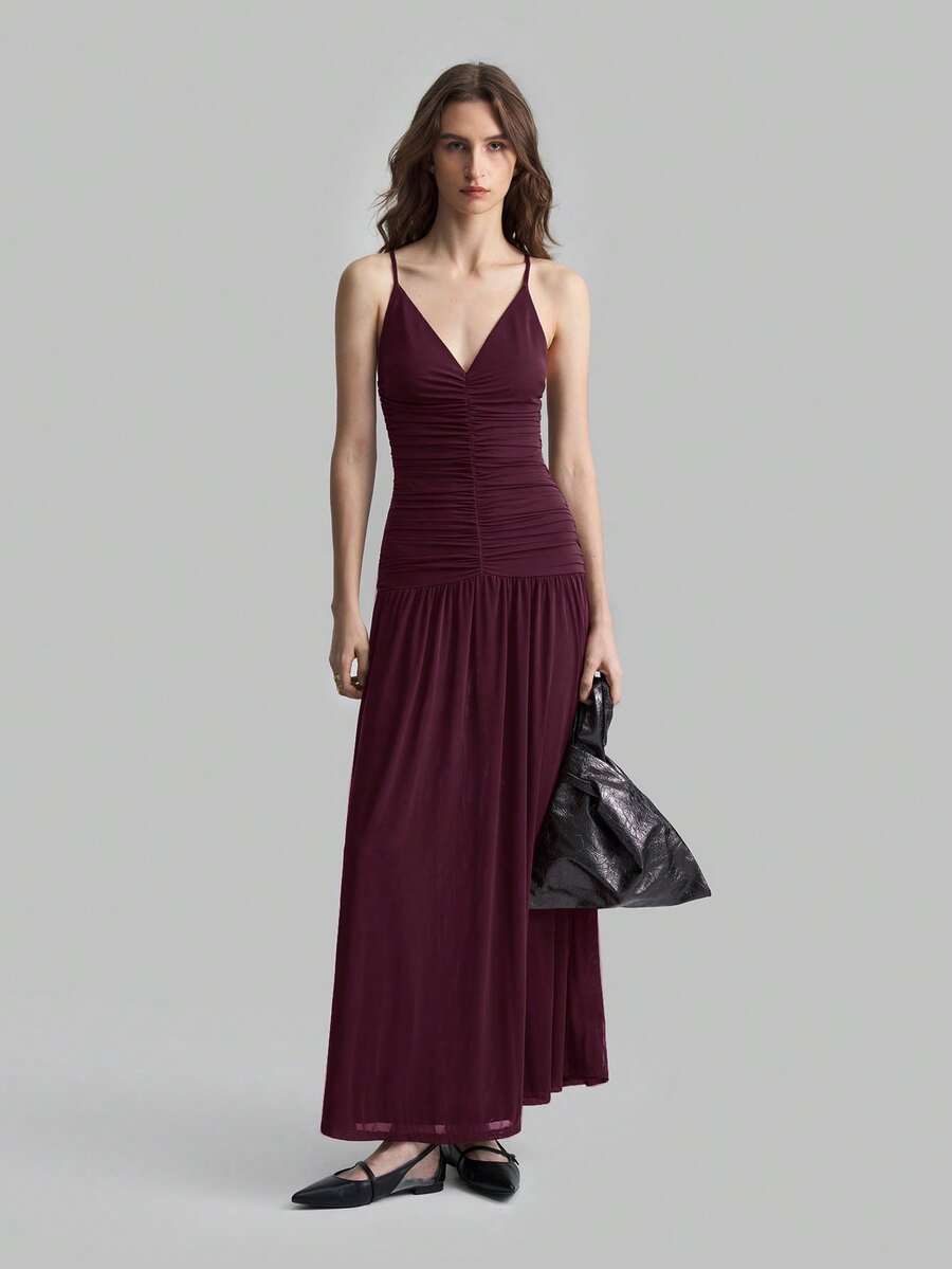 Ontre Đầm xếp ly không tay màu đỏ tía mới, bộ sưu tập Xuân/Hè 2026, đa năng, phù hợp cho đi làm, công sở, thường ngày, đồng phục giáo viên, kỳ nghỉ, dự đám cưới, tiệc tùng.