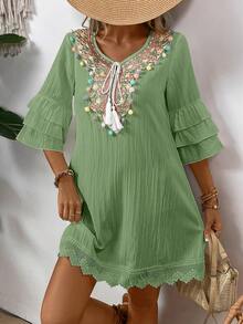 EMERY ROSE Women Fashionable Notched V-Neck Dress With Colored Pom-Pom Decoration Vacation Beach Outfit - Mint Green - View 4