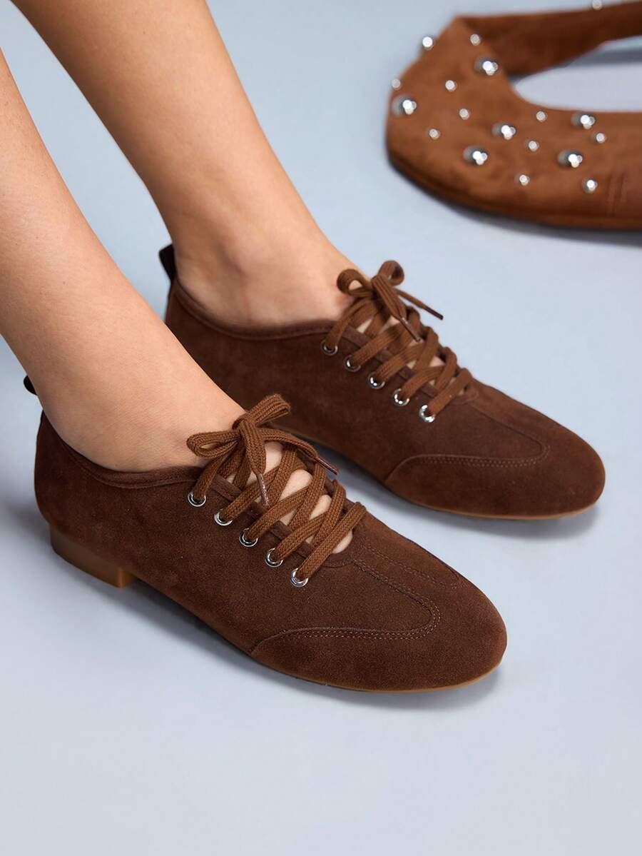 CUCCOO GRLICON Women's Lace-Up Casual Versatile Low Heel Shoes - Chocolate Brown - View 1