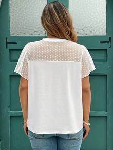 Reflora 大码女式波尔卡圆点网眼拼接荷叶边圆领短袖衬衫 - 白色 - 查看 2