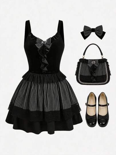 Goth Robe noire sans manches oversize en patchwork