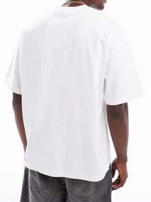 Manfinity Dauomo 男士加大码休闲唇印圆领短袖T恤，夏季 - 彩色 - 查看 2