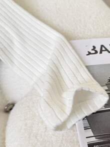 Resyla 女士长袖T恤，光滑罗纹面料 - 白色 - 查看 5