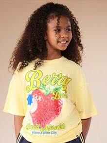 SUMWON 少女浆果甜美草莓印花T恤和运动裤套装，夏季休闲装 - 彩色 - 查看 3