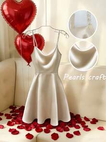 Franclia Đầm Cami cổ chữ V khoét sâu màu trơn thanh lịch dành cho nữ, đính ngọc trai. - Màu be - Xem 1