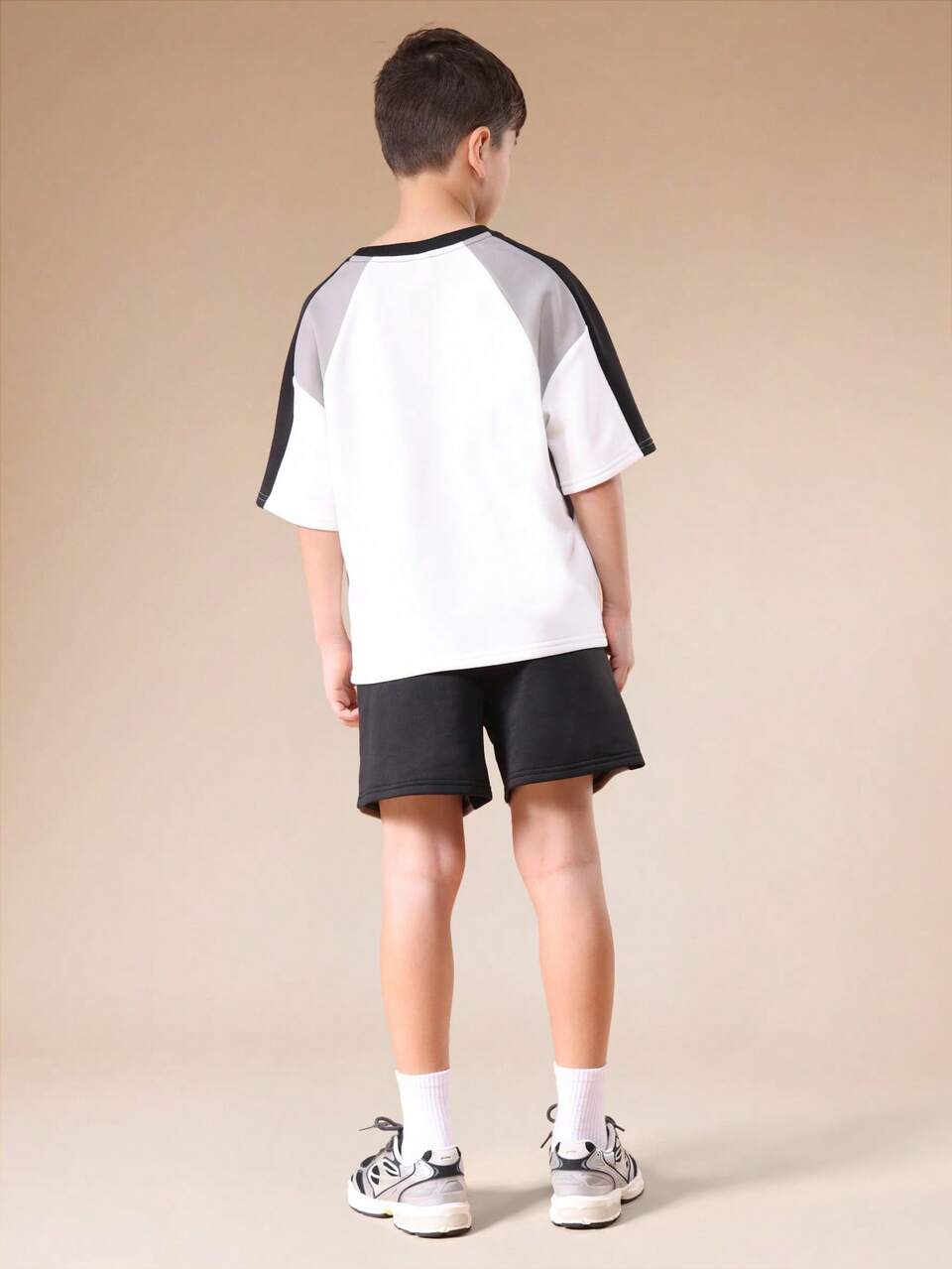 Ensemble t-shirt et short colorblock