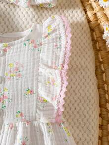 SHEIN 1pc Infant Summer Clothes, Ditsy Floral Cap Sleeve + Bow Headband, Sweet Princess Style Open Front Dress - White - View 6