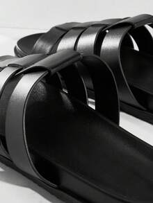 SHUZIA #UrbanBeach 男士多带渔夫高级人造革黑色鞋垫拖鞋 – 从游艇甲板到城市街区，每一步都充满自信。 - 黑色 - 查看 6