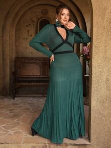 VOLUPTÉ CURVE 大码优雅复古风针织连衣裙，V领，长袖，高腰，A字裙摆，褶裥细节，适合情人节，都市成熟女神风连衣裙 - 綠色 - 查看 6