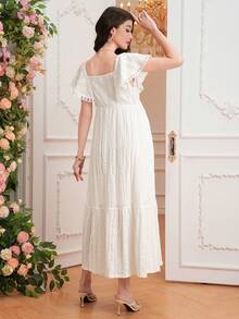 SHEIN Maternity Summer Vacation Geometric Texture Loose Neck Flare Sleeve Lace Trim Dress, Maternity Summer Dress, Women's Beach Dress, Women's Summer Outfit, Women's Sundress, Summer Vacation Dress, White Beach Dress, Women's Elegant Dress, Bohemian Style - White - View 2