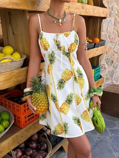 Selianne Women's Spring/Summer Island Vacation French Elegant Fruit Print Shirred Waist A-Line Hem Contrast Color Short Strap Dress