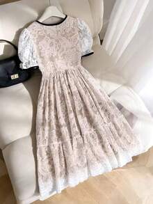 SHEIN Elladie kids Tween Girl Black Contrast Lace Trim Waist Floral Jacquard Fabric Elegant Puff Sleeve Mini Dress - Apricot - View 2