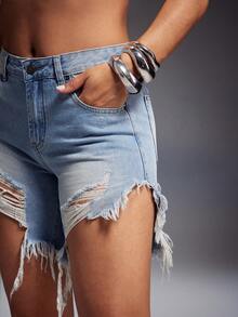 Denimoi Distressed Denim Shorts Fashionable Streetwear Vacation Outfits Casual Outfits - Light Wash - View 2