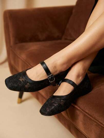 Elegantes balerinas blancas estilo Mary Jane, balerinas de moda de malla con bordado floral y hebilla para mujer, para ocasiones especiales, fiestas y eventos de San Valentin