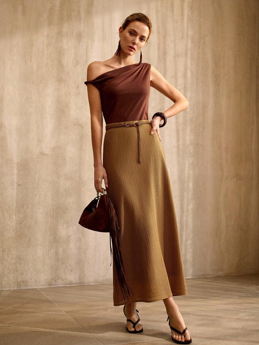 MOTF PREMIUM FASHIONABLE MINIMALIST SLEEVELESS ASYMMETRICAL NECK T-SHIRT, SPRING/SUMMER - Coffee Brown - View 1