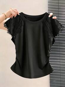 GlowEve CURVE Plus Size Women Spring Classic Black Simple Casual Contrast Lace Waist T-Shirt - Black - View 1