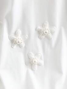 GlowEve 3D立体花卉装饰圆领白色休闲百搭短袖T恤 - 白色 - 查看 5