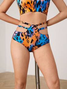 Menodora SHEIN Sport Menodora SHEIN Sport Sous-vêtements de sport à la mode pour femmes avec motif tie-dye et imprimé intégral, avec découpes ajourées - Bleu azur - Voir 1