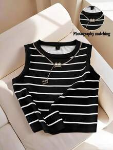 GlowEve CURVE Áo vest cỡ lớn với dây chuyền kim loại trang trí kẻ sọc, phù hợp cho các dịp thường ngày, đi làm, du lịch, lễ hội âm nhạc và các sự kiện khác, mùa xuân/hè/thu. - Đen và trắng - Xem 1