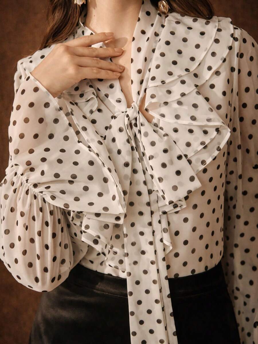 Anewsta 女士优雅波点复古浪漫白色雪纺衬衫，适合春季、新年、圣诞节、情人节、婚礼、时尚节日等场合。 - 白色 - 查看 1