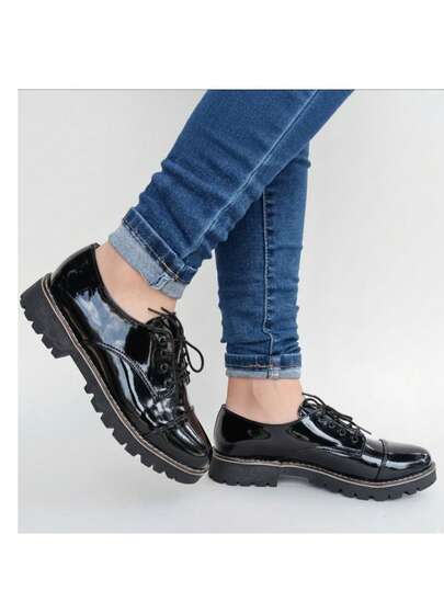 zapato Oxford de mujer zapato escolar de agujeta