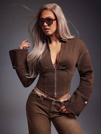 Denimoi Áo khoác denim nữ màu trơn ôm sát, có khóa kéo.