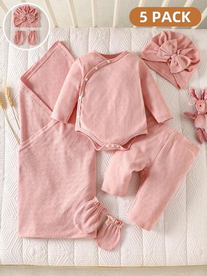 5件套女婴粉色长袖连体衣、裤子、蝴蝶结帽、防抓手套、襁褓毯