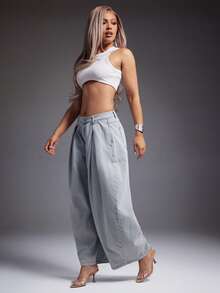 Denimoi Pleated Waist Baggy Wide Leg Jeans Fashionable Boyfriend Jeans 90's Inspired Streetwear - Light Wash - View 4