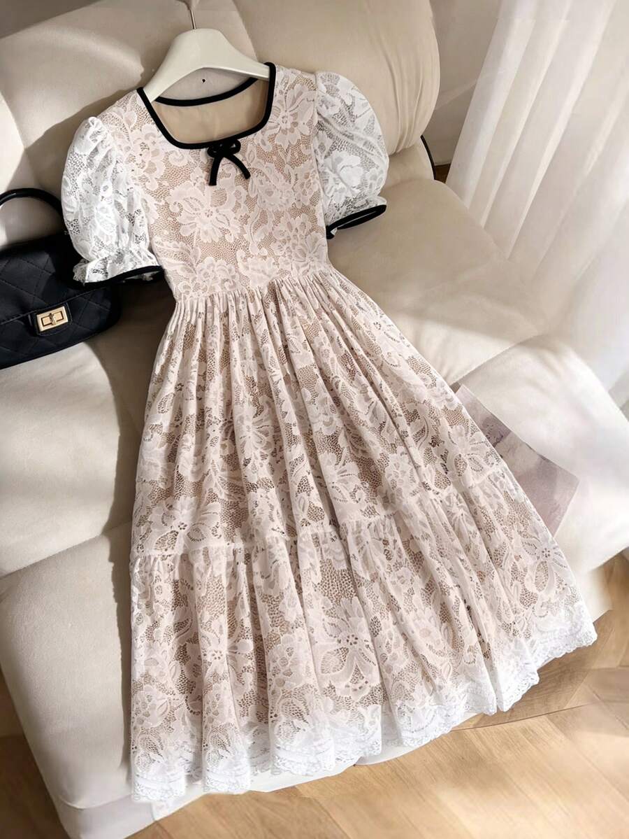 SHEIN Elladie kids Tween Girl Black Contrast Lace Trim Waist Floral Jacquard Fabric Elegant Puff Sleeve Mini Dress - Apricot - View 1