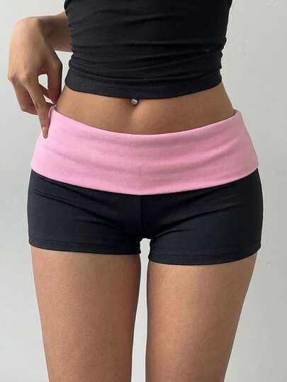 SHEIN BASICS Women's Casual Low Waist Mini Tight Shorts, Gym Outfit, Contrast Color