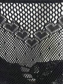 EMERY ROSE French-Style Cut, Seamless Fishnet Pantyhose; Heart-Shaped Cut Fishnet Pantyhose. - Black - View 4