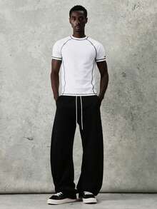 SUMWON Essentials 圆领短袖T恤，撞色缝线细节，适合日常休闲穿着，舒适合身 - 白色 - 查看 8