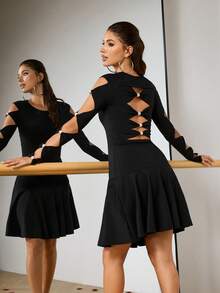 Menodora SHEIN Sport Bộ váy và quần lót màu trơn khoét rỗng, trang trí giả ngọc trai, thích hợp cho khiêu vũ Latin dành cho nữ. - màu đen - Xem 1