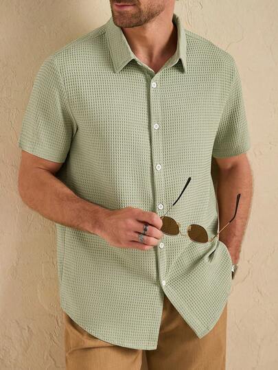 Core Aspect Men's Casual Short Sleeve Waffle Knit Shirt Collared Button Down Top For Summer, Textured Shirt Men/Men Shirts Short Sleeve Color Green/Summer Green Waffle Knit Button-Down Shirt, Breathable Textured Fabric /Short Sleeve Streetwear For Weekend Getaways,Men's Solid Color Jacquard Knit Short Sleeve Shirt